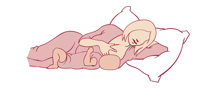 Breastfeeding_side-lying_position-1 Breastfeeding_side-lying_position-1